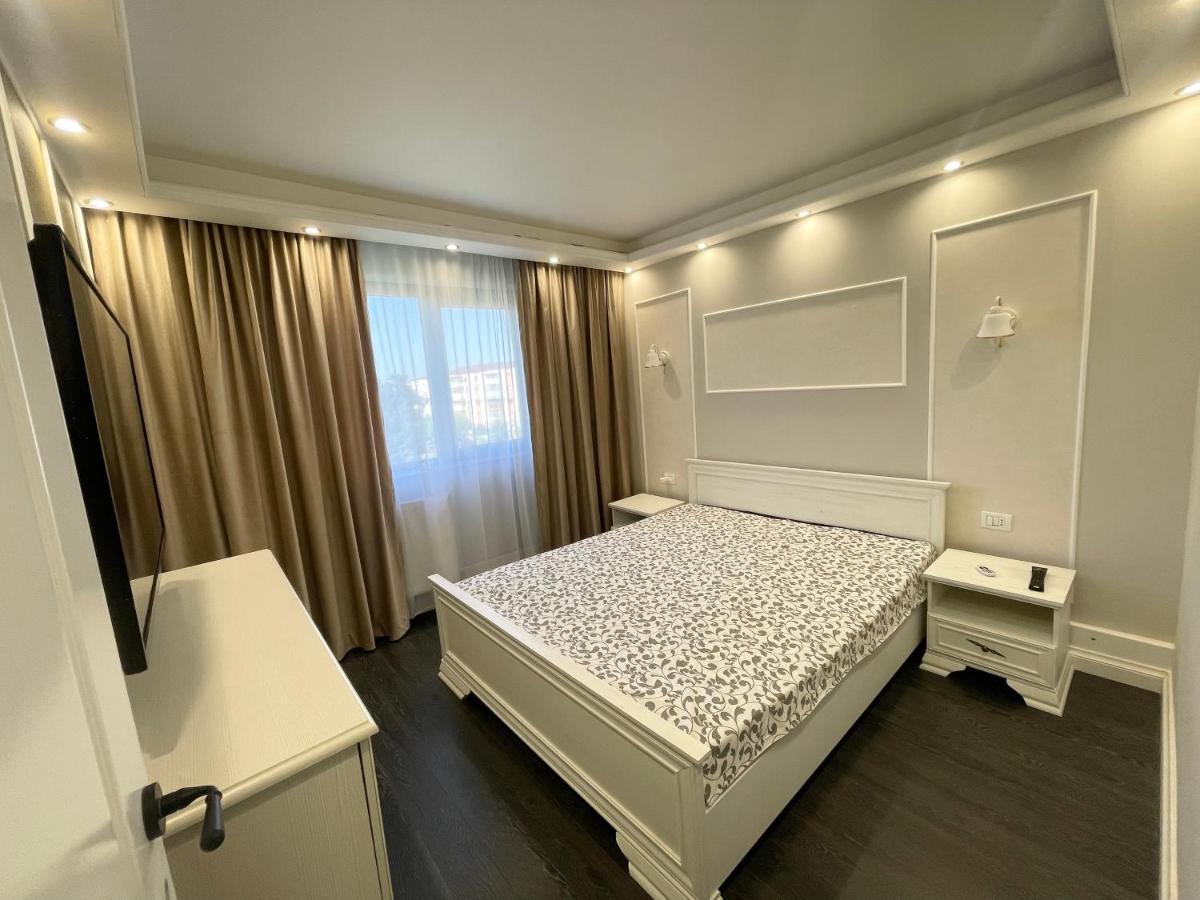 White Residence Craiova Exterior foto